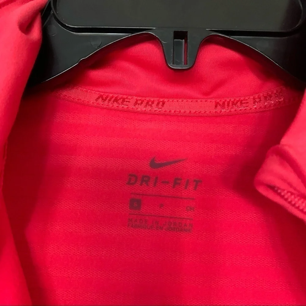 NIKE pro dri-fit pop over athletic jacket in coral size small